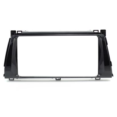 Rama adaptor 2 DIN pentru Toyota Corolla 2013+ (Carguard), finisaj negru