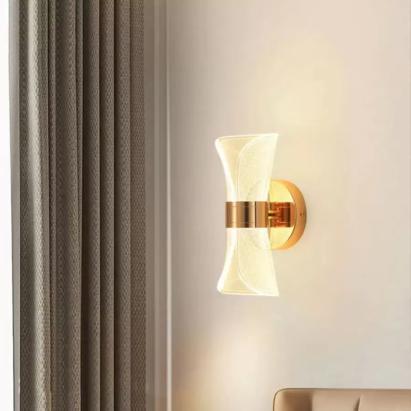 Aplica de perete LED Callum 7W, aurie, lumina calda/rece/neutra