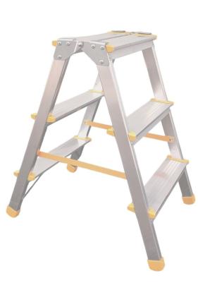 Scară tip scăunel cu 3 trepte din aluminiu Alve Eurostyl Hobby 923, 63 cm