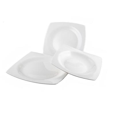 Set serviciu de masă 18 piese BoneMare din porțelan, design alb elegant