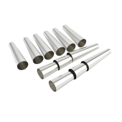 Set 12 forme conice din oțel inoxidabil pentru rulouri și cornulețe (10 cm)