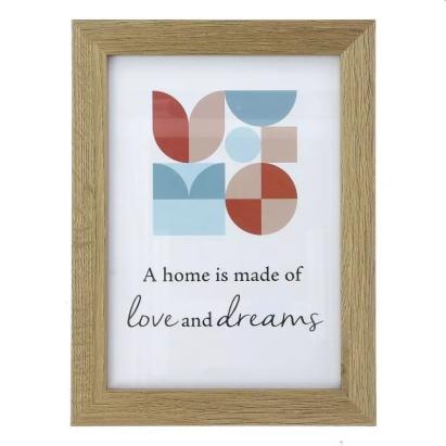 Ramă foto 10x15 cm din lemn natur, design clasic, pentru birou sau perete