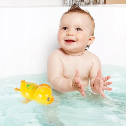 Jucarie de baie ratusca plutitoare, cheita pentru inot, 12.5x10x5.5 cm