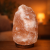 Lampa de sare naturala 5-6 kg cu baza din lemn, lumina ambientala calda