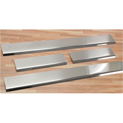 Set ornamente prag cromate pentru Dacia Duster 2010-2018, 4 bucati