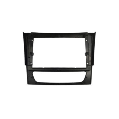 Ramă adaptor navigație 9" cu cablaj și modul CANBUS pentru Mercedes CLS C219 (2004–2011)