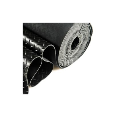 Cauciuc antiderapant cu striatii , latime 1,5mx3mm / pret pe metru liniar Cod: KNG-102049