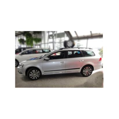 Set 4 bandouri protecție uși pentru VW Passat B7 Combi 2010–2014, negru satinat