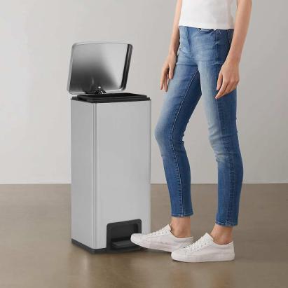 Coș gunoi cu pedală anti-amprentă argintiu 30L oțel inoxidabil GartenMobel Dekor