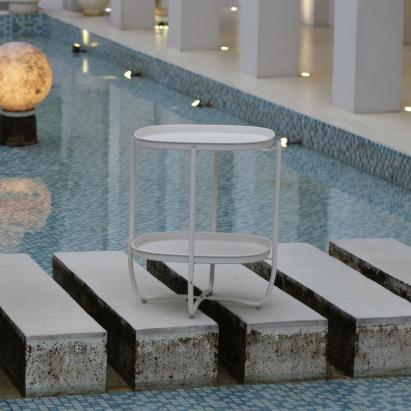 Măsuță tavă Sandefjord din oțel, albă, 57,5 x 46 x 46 cm