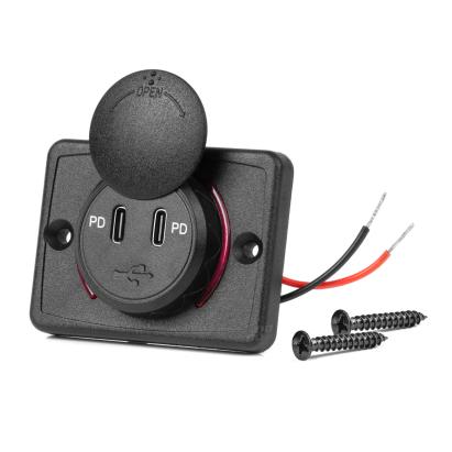 Priza auto dubla USB-C PD 12-24V cu suport patrat rezistent la apa