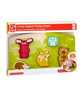 Puzzle tactil din lemn Hape cu animalele din padure