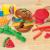Set Play-Doh de gatit burger cu 6 culori si accesorii pentru modelaj