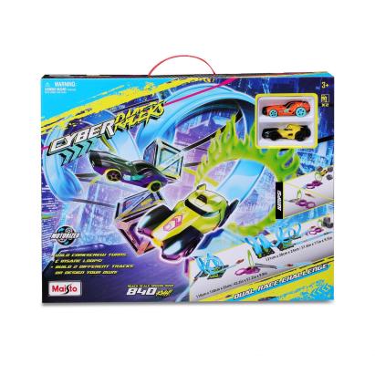 Circuit de curse Maisto Cyber Racers cu 2 trasee si 2 masinute