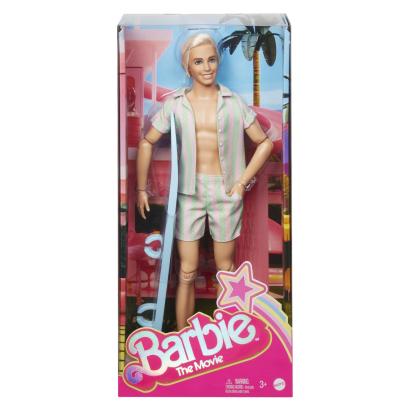 Păpușă Ken Barbie The Movie cu placă de surf și ținută de plajă