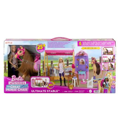 Set grajd Barbie Mysteries cu papusa, cal si 25+ accesorii