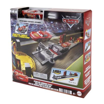 Set de joaca Cars cu pista de lansare si masinuta Fulger McQueen
