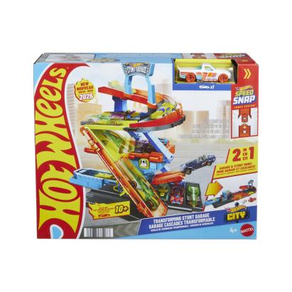 Hot Wheels City Garaj de cascadorii transformabil 2 in 1 cu masinuta
