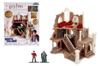 Set Harry Potter Turnul Gryffindor cu 2 figurine și accesorii