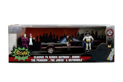 Set Batmobil metalic Batman Classic TV 1:24 cu 4 figurine