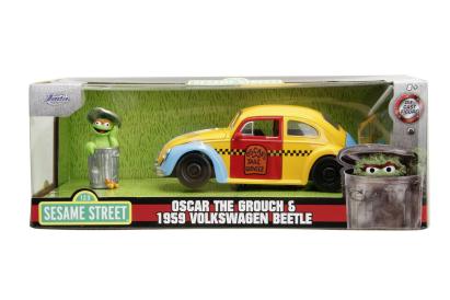 Masinuta metalica VW Beetle 1959 Sesame Street cu Oscar 1:24