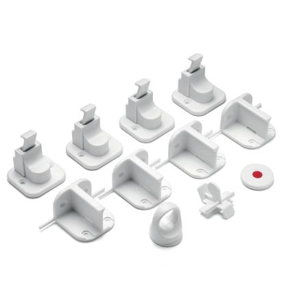 Set 4 incuietori magnetice pentru sertare si dulapuri REER