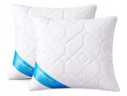 Set 2 perne Somnomed antimicrobiene, lavabile la 95°C, 70x70 cm