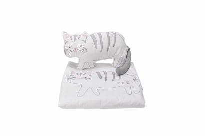 Set paturica brodata 100x110 cm cu perna Pisica pentru bebelusi