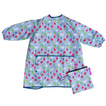 Baveta lunga impermeabila cu buzunar si maneci lungi pentru bebe