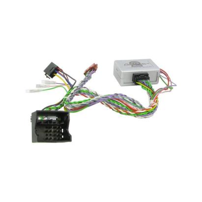 Adaptor comenzi volan Connects2 pentru Peugeot cu OEM PDC