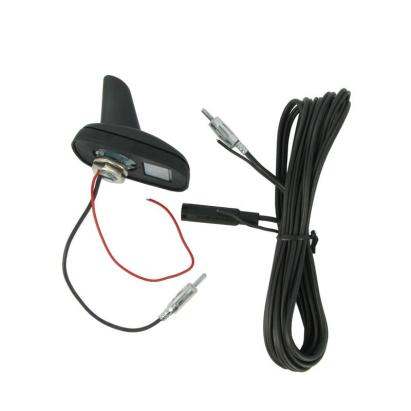 Antena radio auto universala Connects2 CT27UV25 Shark cu amplificator AM/FM