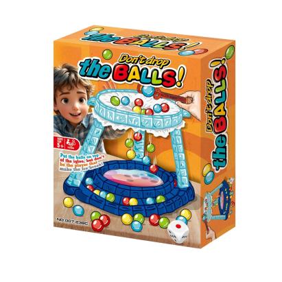 Joc de indemanare pentru copii Nu lasa bilutele sa cada, 40 bile