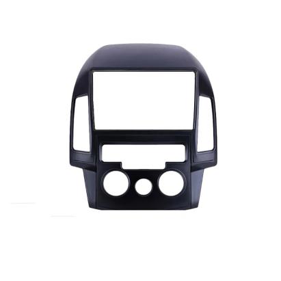 Kit instalare navigație 9 inch pentru Hyundai i30 2009-2012, climă manuală