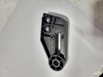 Reglaj frontal pentru înălțimea roților CLM-S40Li, piesa 9