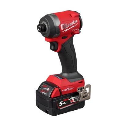 Masina de insurubat cu impact M18, ONE-KEY, 2 acumulatori M18B5, 1 incarcator M12-18FC - Milwaukee SafetyGuard Surveillance