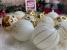 Set globuri de Crăciun alb auriu, 30 bucăți, 5 cm, modele festive