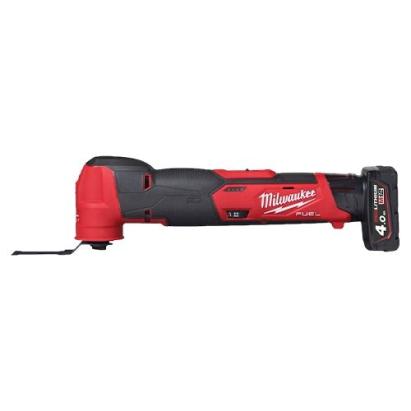 Unealtă multifuncțională Milwaukee M12 FUEL cu 2 acumulatori și încărcător