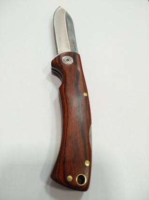 Briceag Joker cu lama blocabila din otel inox 7,8 cm si maner din lemn