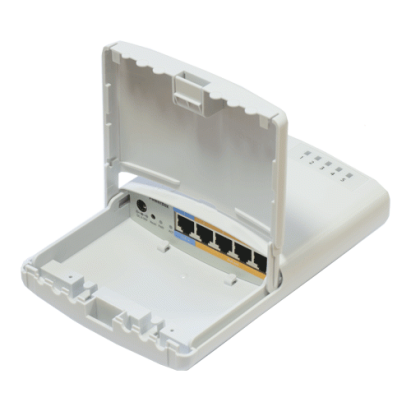 Router de exterior MikroTik PowerBox cu 5 porturi Fast Ethernet si 4 PoE