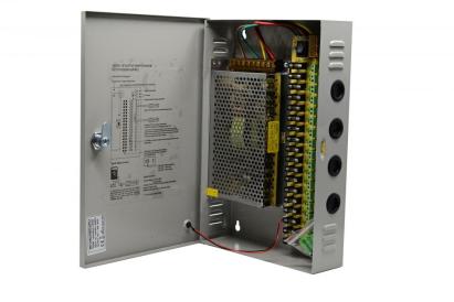 Sursa alimentare 12V 20A cu 18 iesiri protejate, cutie metalica si cheie