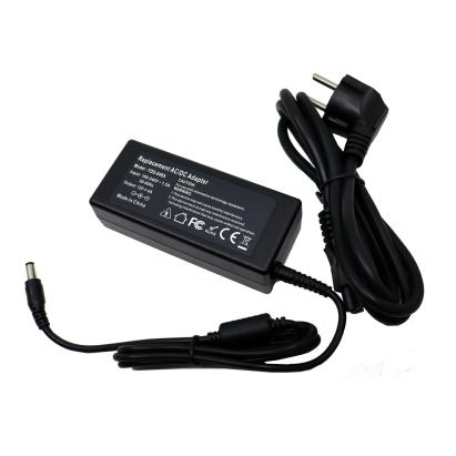 Sursă de alimentare 12V 4A în comutație cu mufă 5.5x2.1 mm