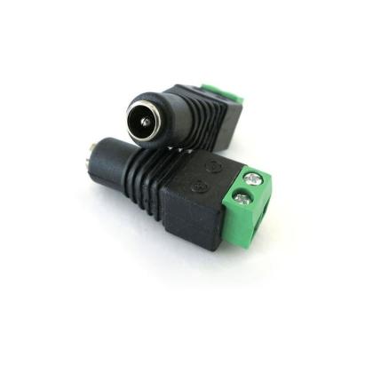 Mufa alimentare mama 12V cu surub 5.5x2.1 mm pentru CCTV