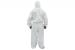 Combinezon alb din Bumbac si Polietilena cu gluga, inchidere cu fermoar, mansete elastice, marimea L, impermeabil, lavabil