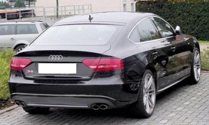 Difuzor Bara Spate cu Ornamente Evacuare Audi A5 8T Sportback S-line Non Facelift (2007-2011) S5 Design Performance AutoTuning