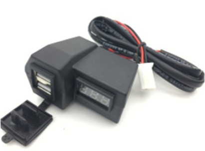 Mufa USB + voltmetru moto Cod:052202 Automotive TrustedCars