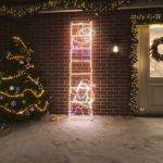 Figurină Moș Crăciun pe scară, pliabilă, 552 LED-uri, 50x200 cm GartenMobel Dekor