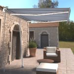Copertină retractabilă manual cu LED albastru și alb 300x250 cm GartenMobel Dekor