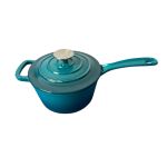 Oală Elegantă din Fontă Emailată Turcoaz 19 cm, 1,9L cu Capac Resigilat Handy KitchenServ