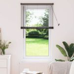 Jaluzea pentru Fereastră cu perdele Altele Manual Negru 80 x 130 cm Aluminiu GartenMobel Dekor