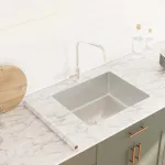 Autocolant pentru mobilier, alb marmură, 90x500 cm, PVC GartenMobel Dekor